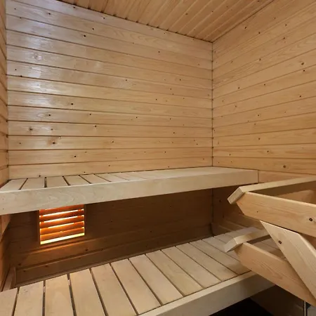 派瑞拉尤特瑞恩别墅酒店 伊特里